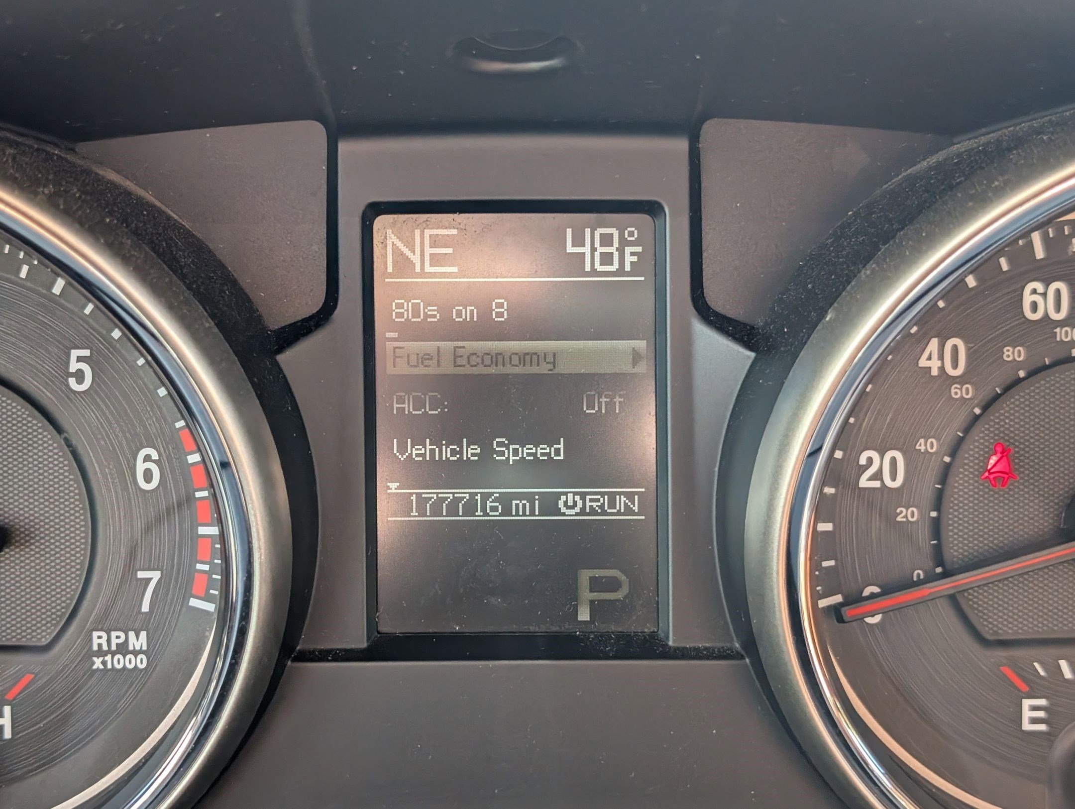 Used 2011 Mineral Gray Metallic Jeep Overland Summit image 22