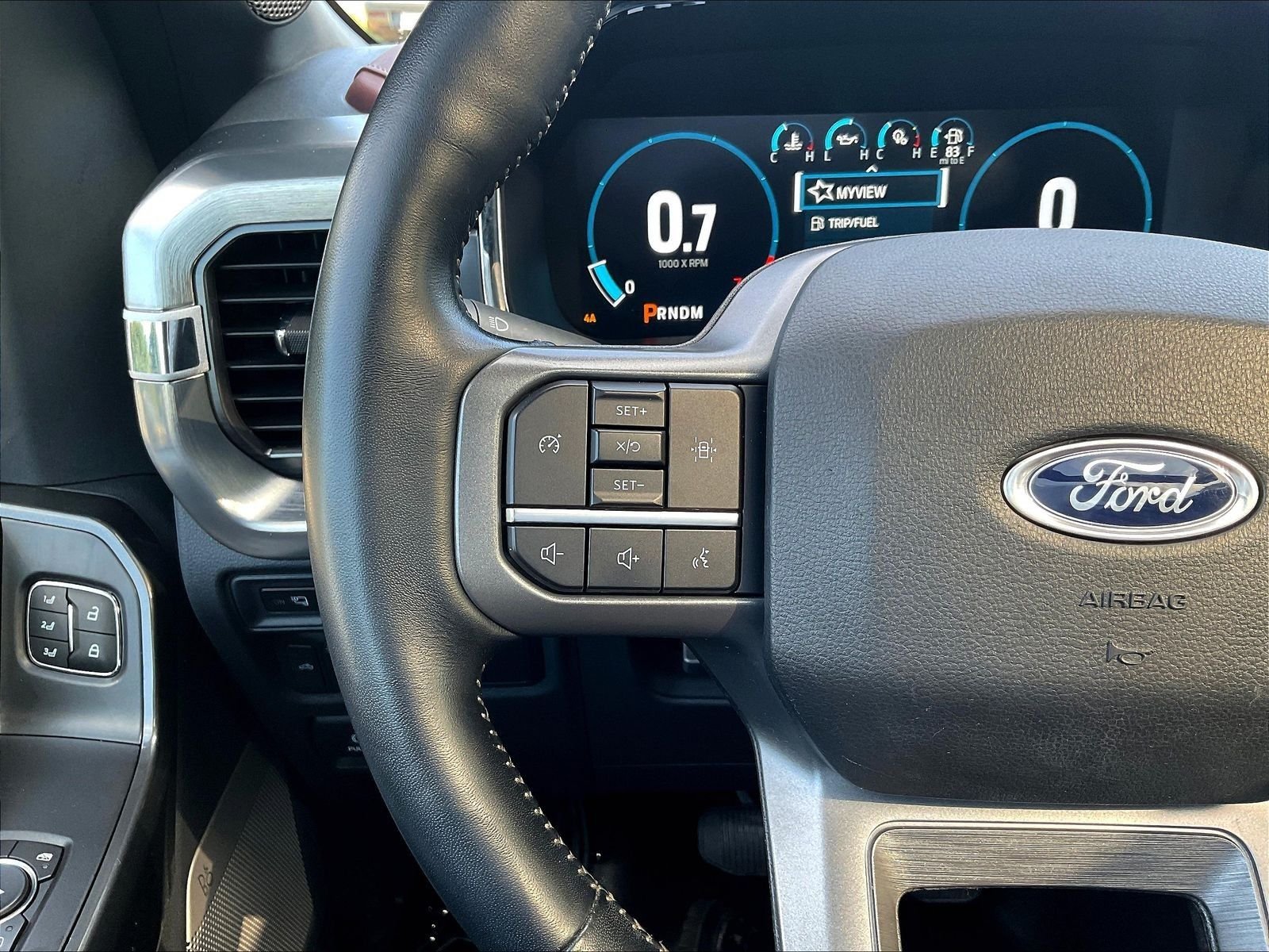 Used 2022 Silver Ford Lariat image 14