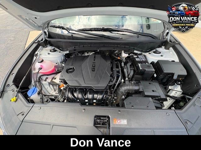 2025 Hyundai Tucson SE - Photo 18