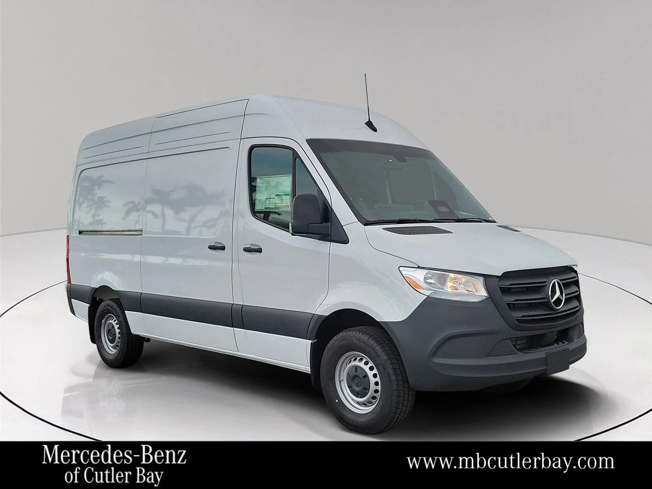 New 2026 Arctic White Mercedes-Benz Cargo 144 WB image 1