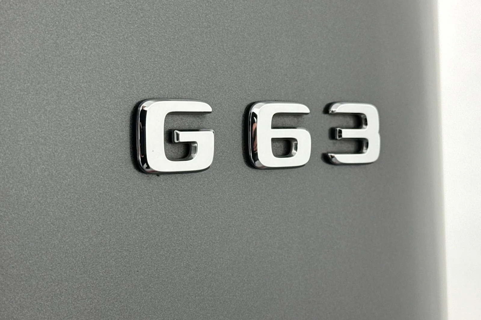 Certified Used 2023 MANUFAKTUR Graphite Metallic Mercedes-Benz AMG® G 63 image 10