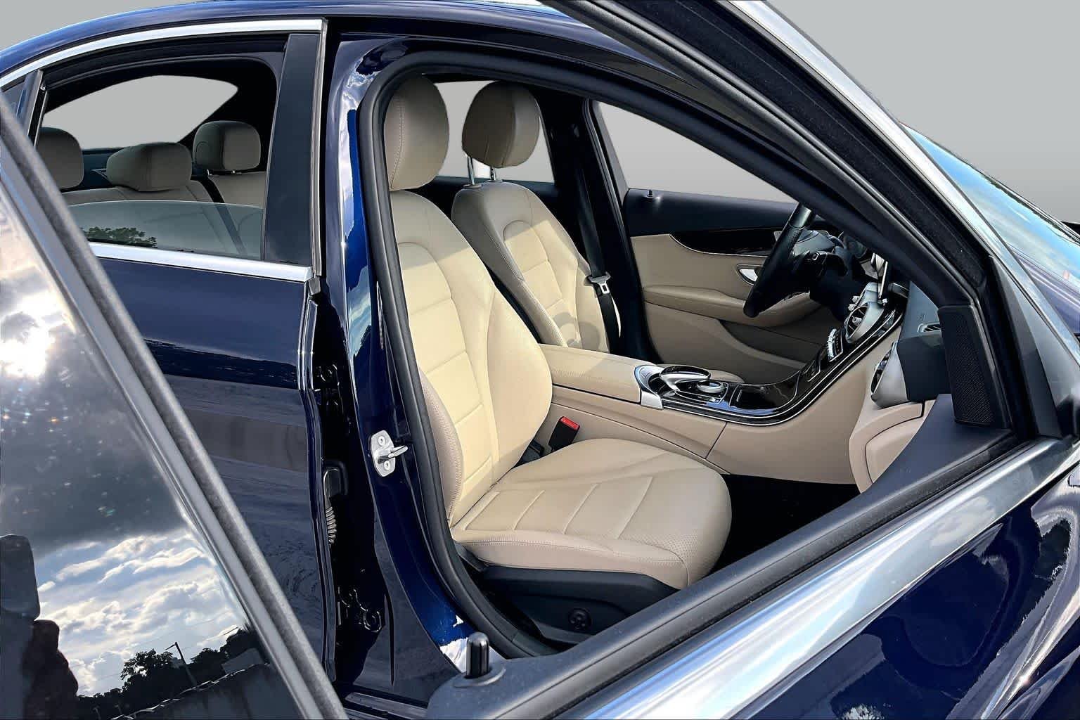 Used 2018 Lunar Blue Metallic Mercedes-Benz C 300 image 9