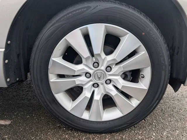 Used 2011 Silver Acura Base image 25