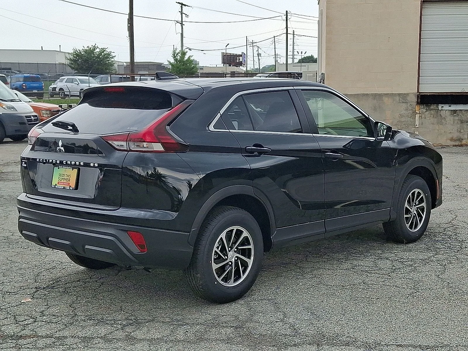 New 2026 Black Mitsubishi ES image 8