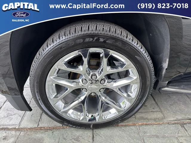 Certified Used 2018 Black Chevrolet Premier image 13