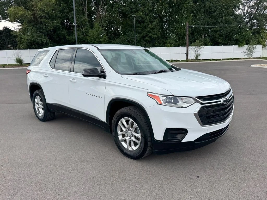 Used 2020 White Chevrolet LS image 2