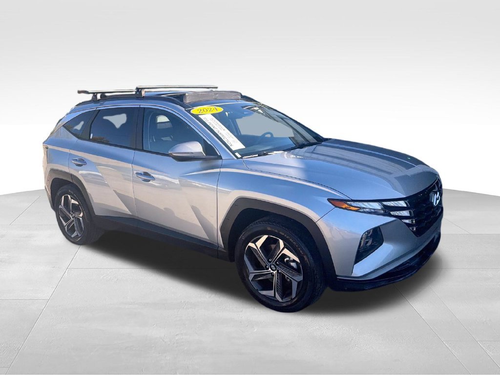 Used 2024 Silver Hyundai SEL Convenience image 7