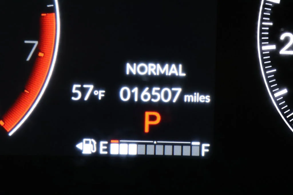 Used 2025 Urban Gray Pearl Honda LX image 13