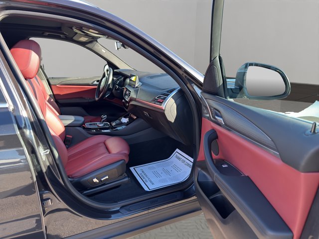 Used 2023 Dark Graphite Metallic BMW xDrive30i image 19