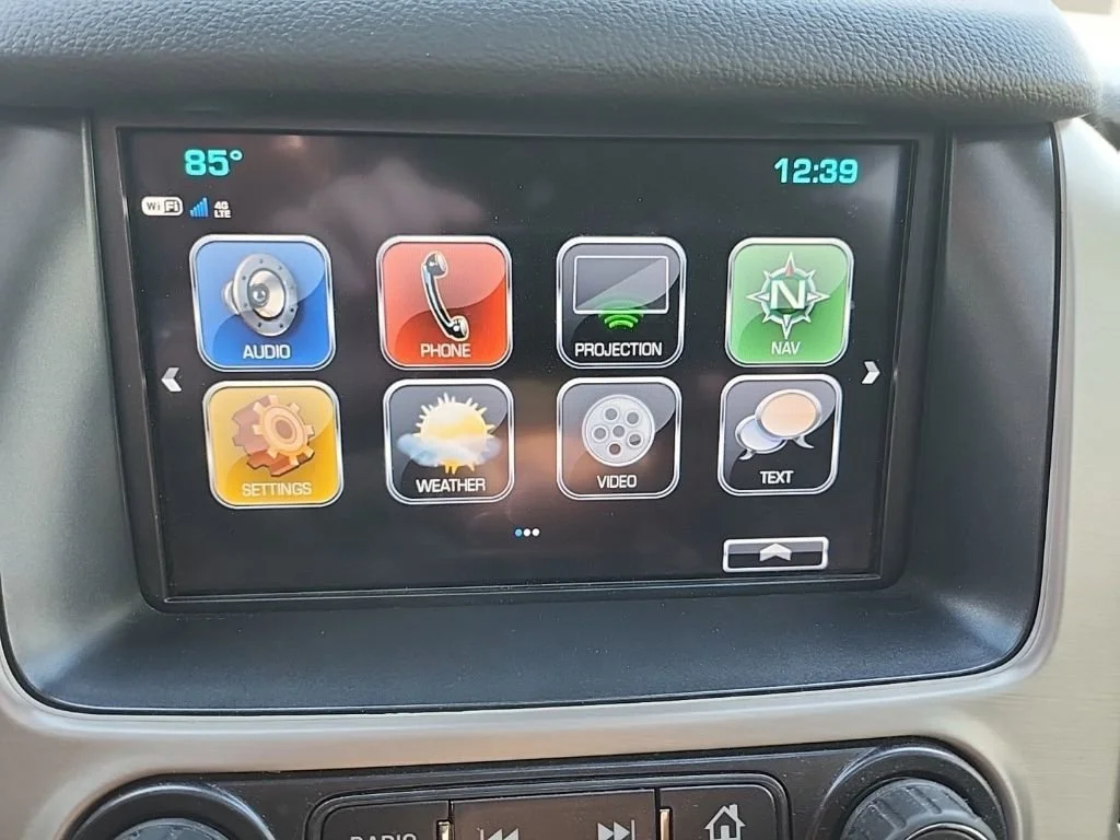 Used 2018 Onyx Black GMC Denali image 15