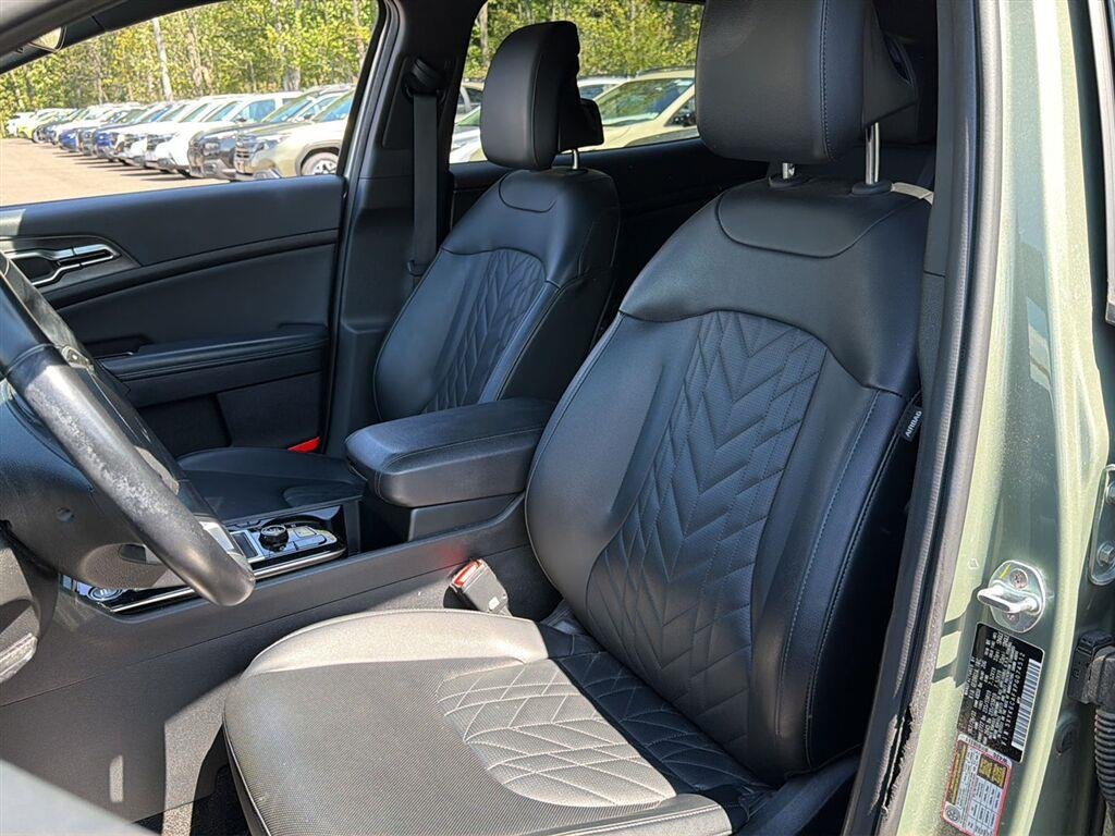 Used 2023 Jungle Green Kia X-Line image 15