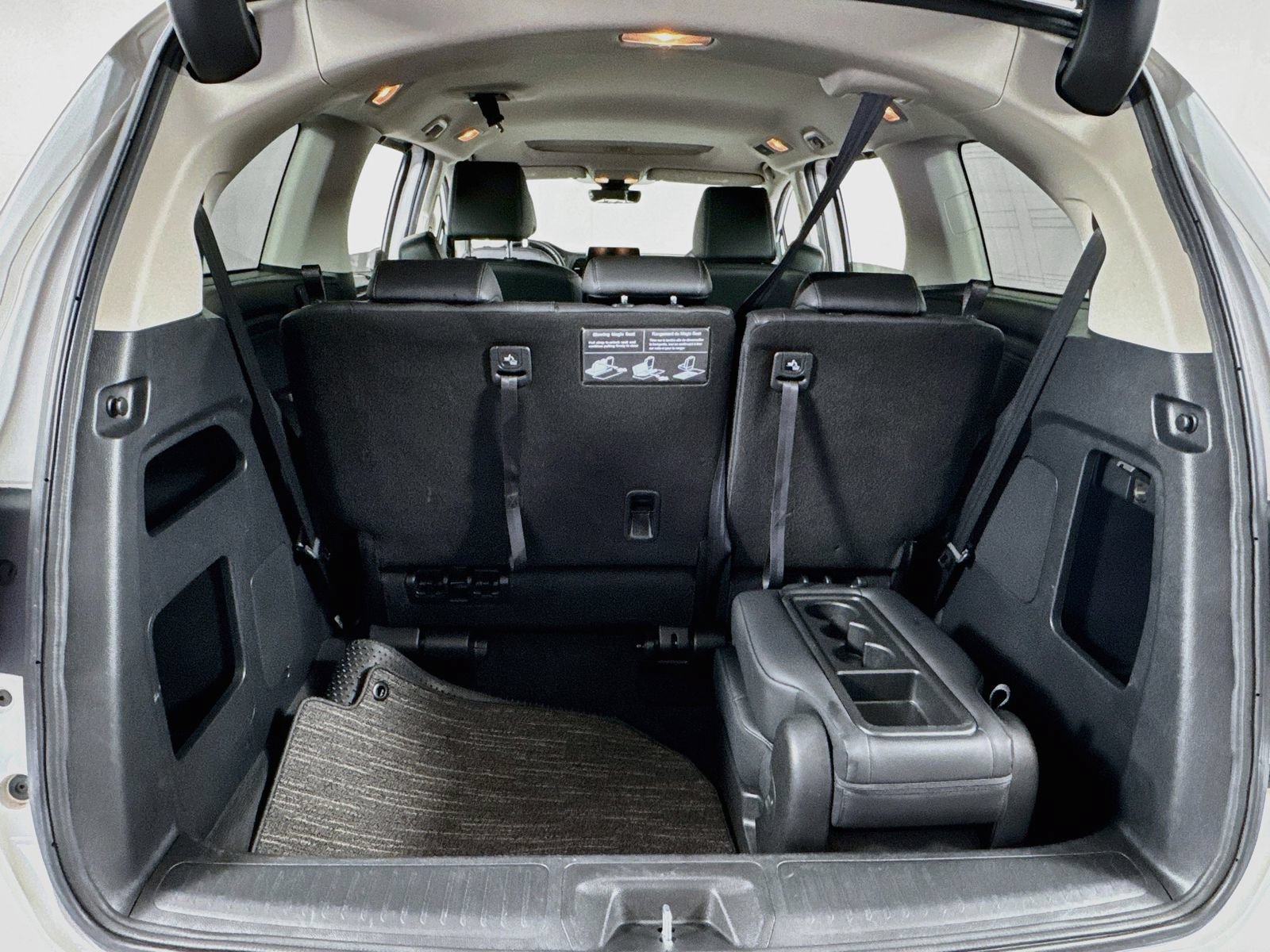 2025 Honda Odyssey EX-L - Photo 40