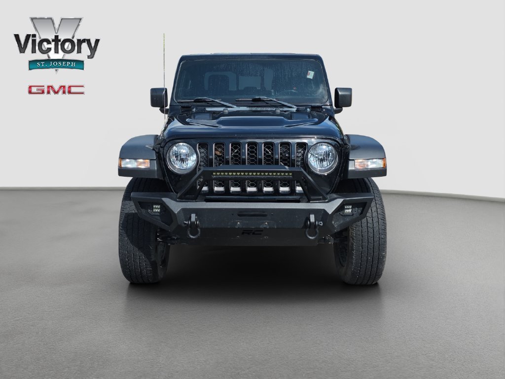 Used 2023 Jeep Gladiator Rubicon with VIN 1C6JJTBM7PL530596 for sale in Kansas City