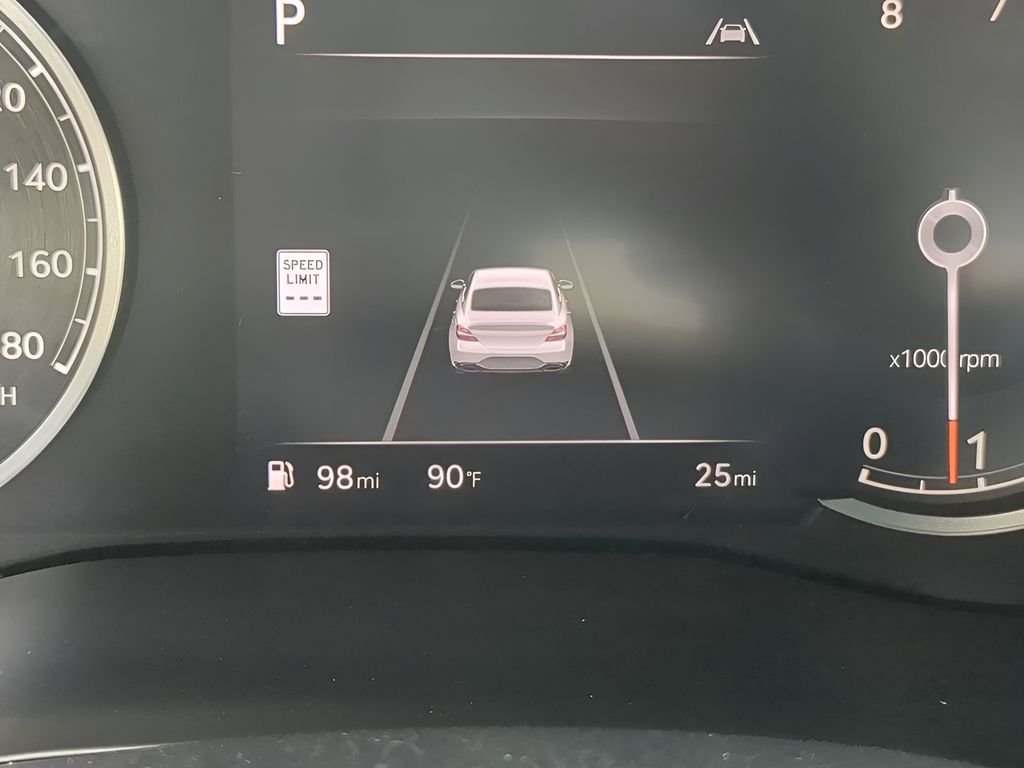 2026 GENESIS G70 Standard - Photo 29