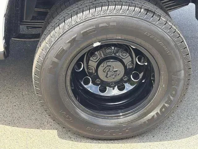 2026 RAM 3500 Big Horn - Photo 15