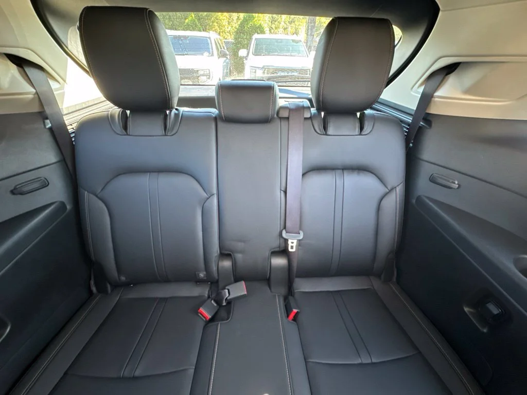 Used 2024 Silver Mazda 3.3 Turbo Preferred image 15