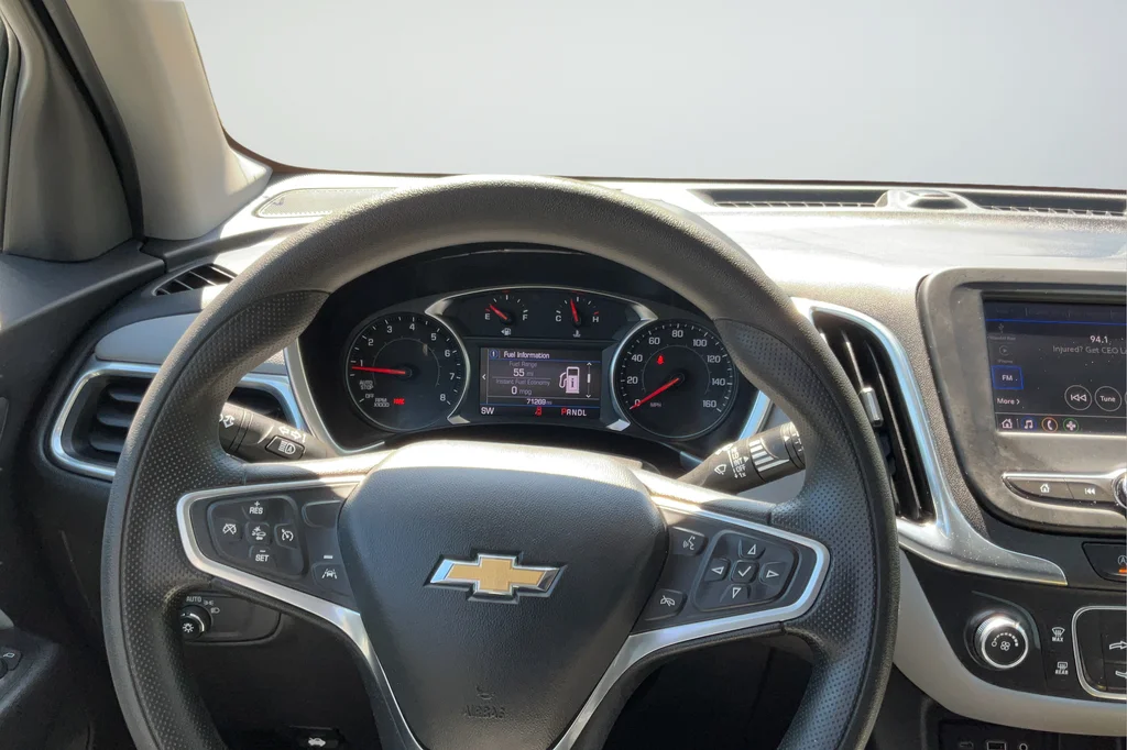 Used 2022 Silver Chevrolet LT image 14