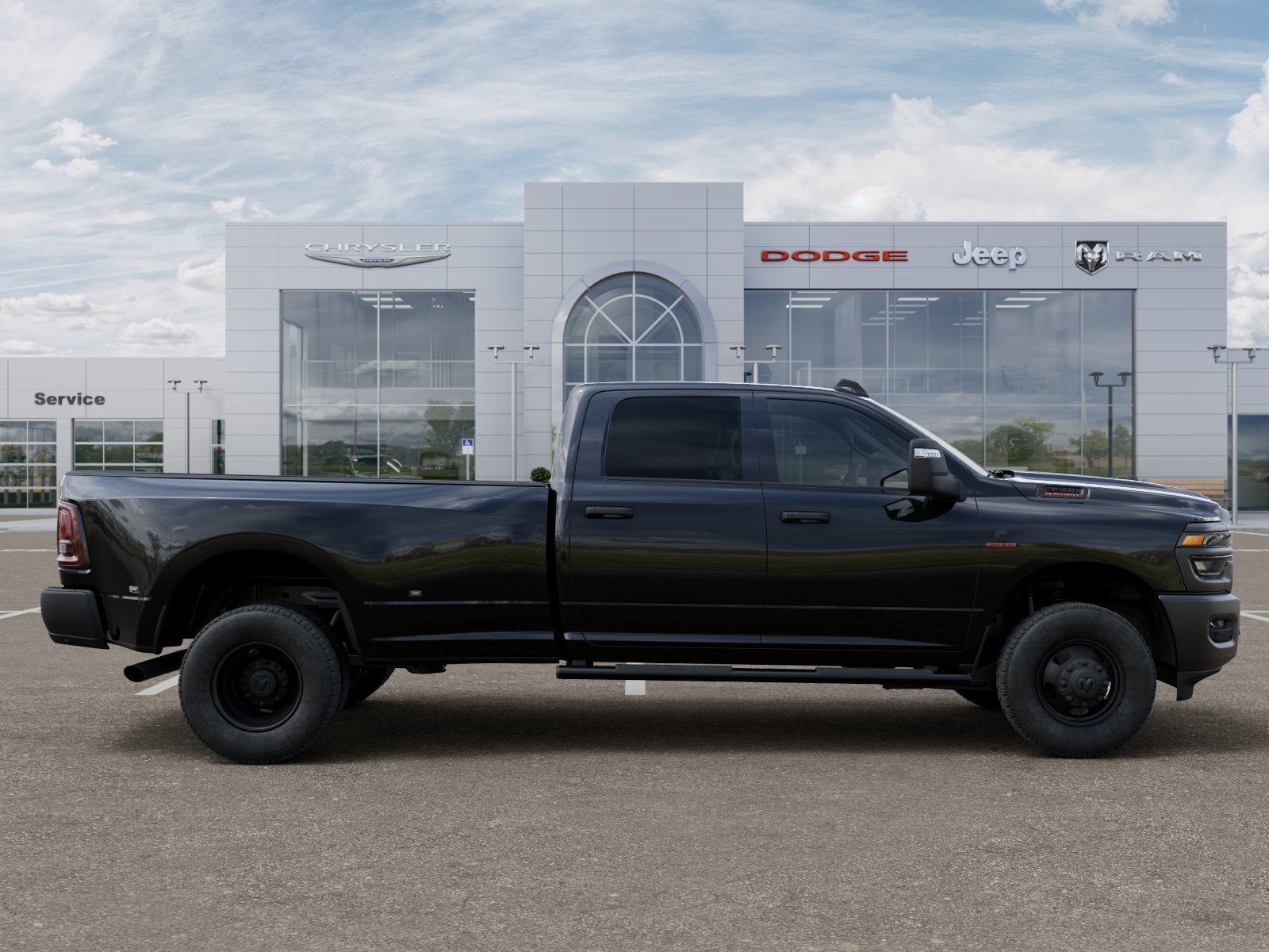New 2026 Diamond Black Crystal Pearl-Coat Exterior Paint RAM Tradesman image 47