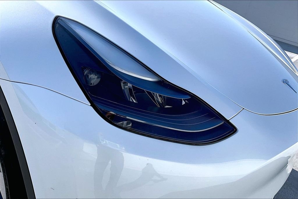 Used 2024 Pearl White Multi-Coat Tesla Long Range image 30