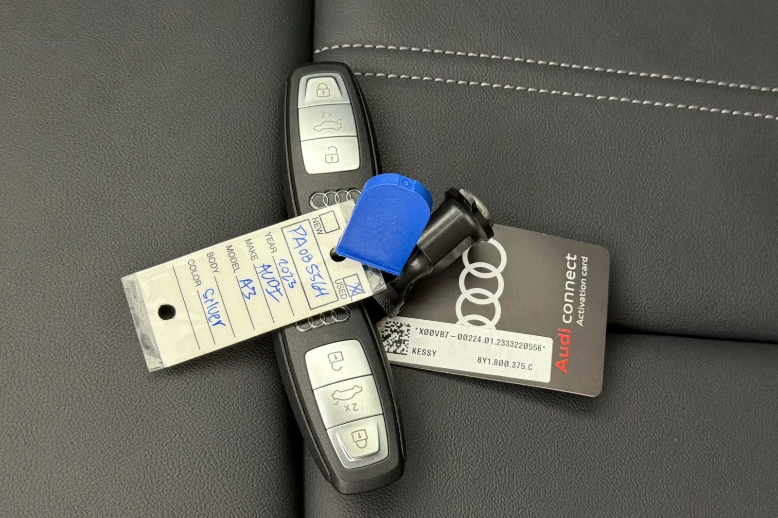 Used 2023 Florett Silver Metallic Audi Premium 40 TFSI image 23
