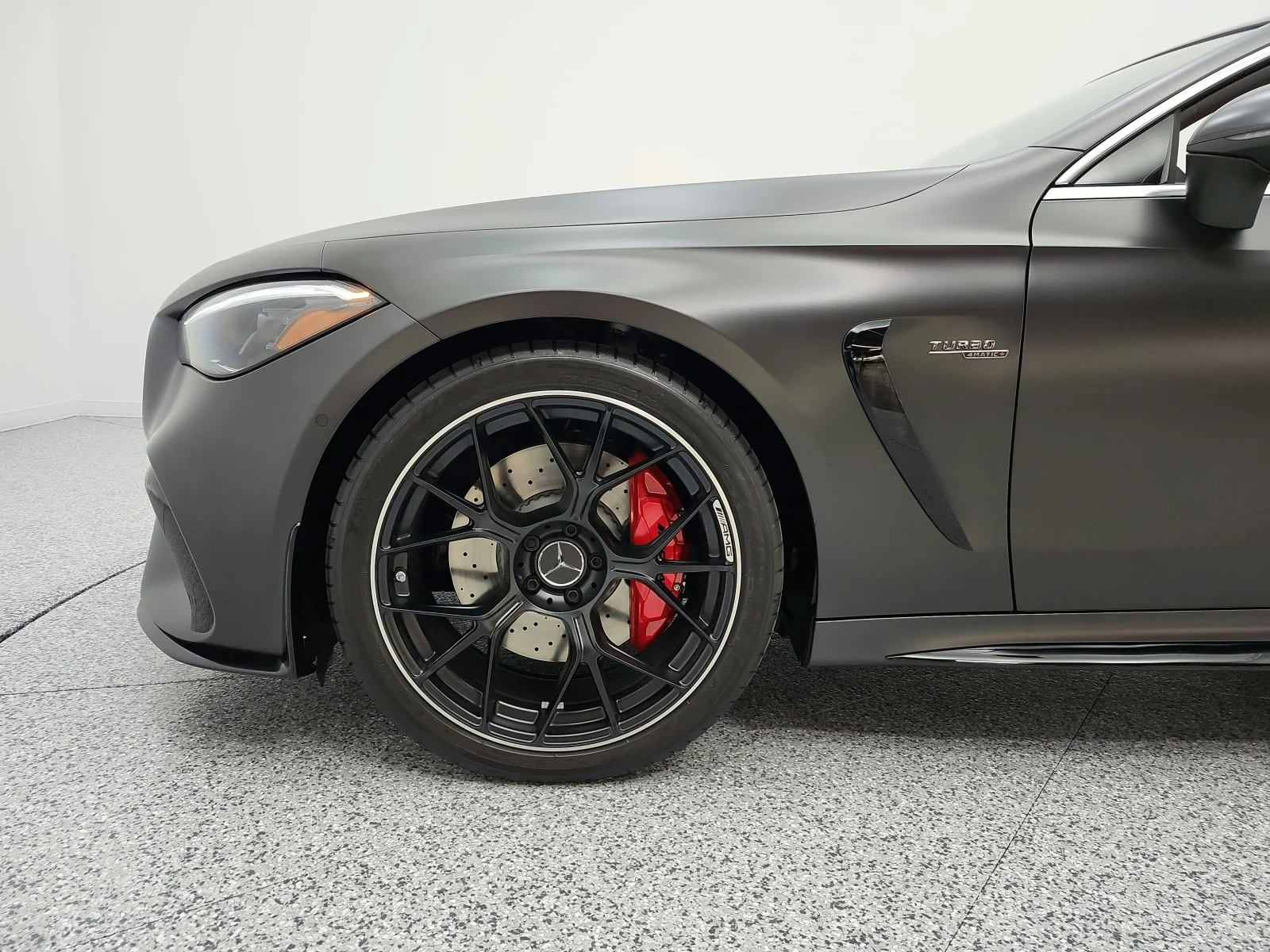 Certified Used 2026 MANUFAKTUR Graphite Grey Magno Mercedes-Benz AMG® CLE 53 4MATIC+ Cabriolet image 29