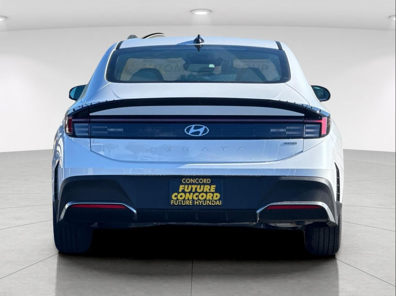New 2026 White Hyundai Blue image 4