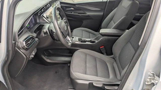 2023 Chevrolet Bolt EV LT - Photo 11