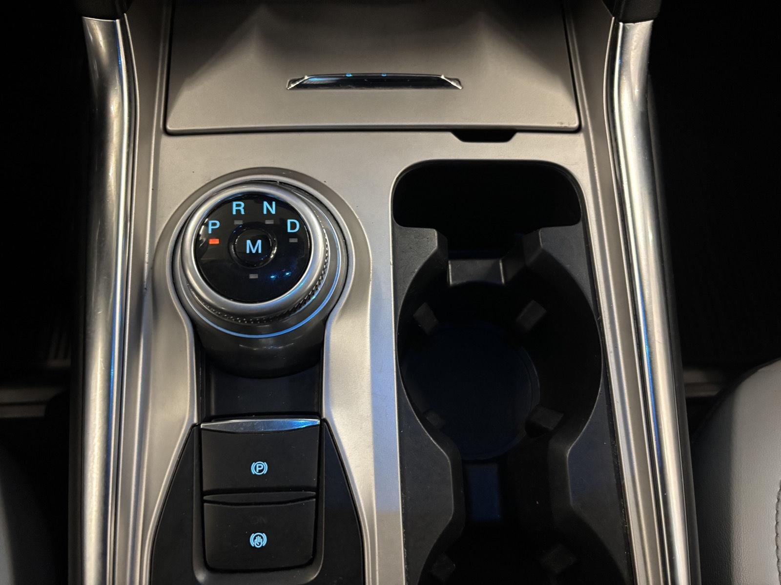 Used 2021 Agate Black Metallic Ford XLT image 18