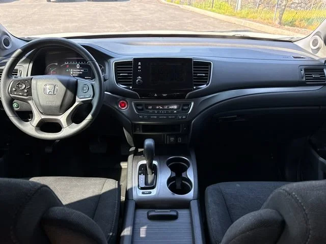 Used 2019 White Diamond Pearl Honda EX image 8
