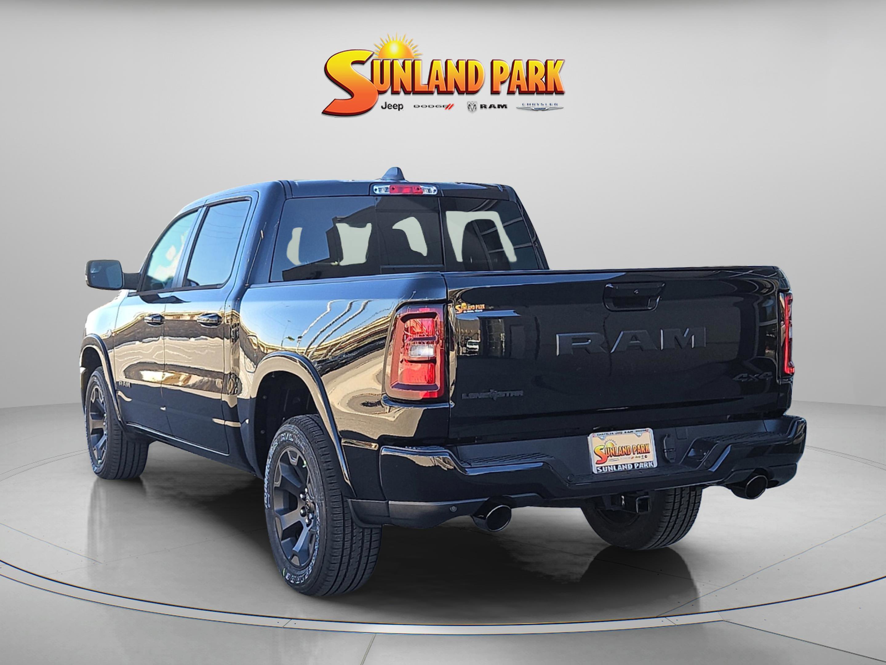 New 2026 Diamond Black Crystal Pearl-Coat Exterior Paint RAM Lone Star image 3