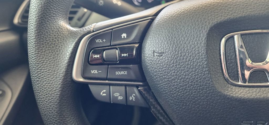 Used 2018  Honda LX 1.5T image 28