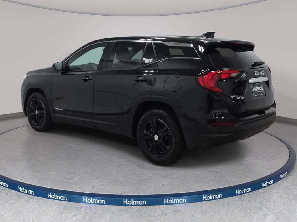 Used 2019 Ebony Twilight Metallic GMC SLE image 8
