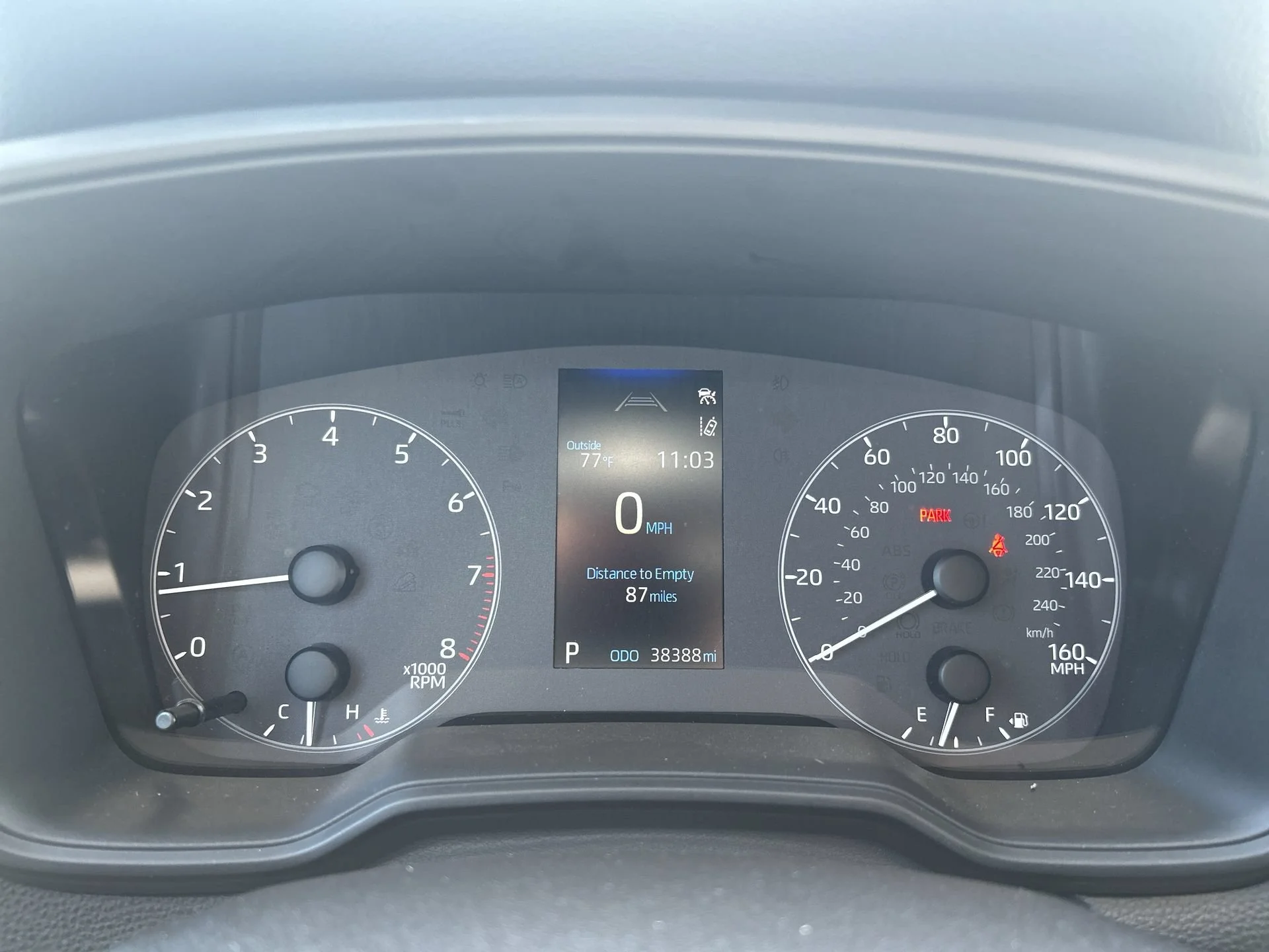 Used 2025 Pearl Toyota LE image 10