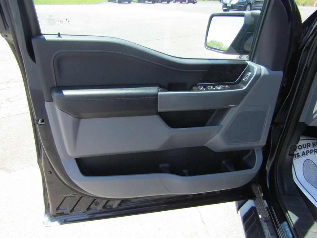 2023 Ford F-150 XLT - Photo 19