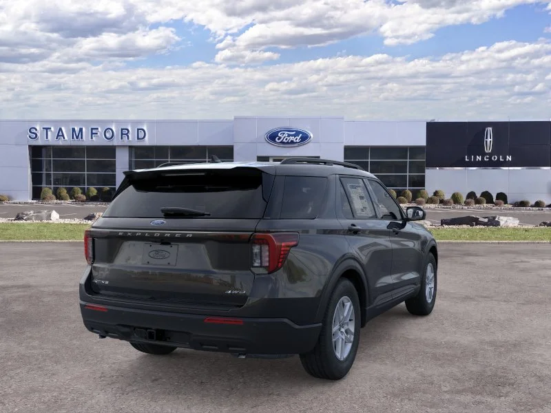 2026 Ford Explorer Active - Photo 8