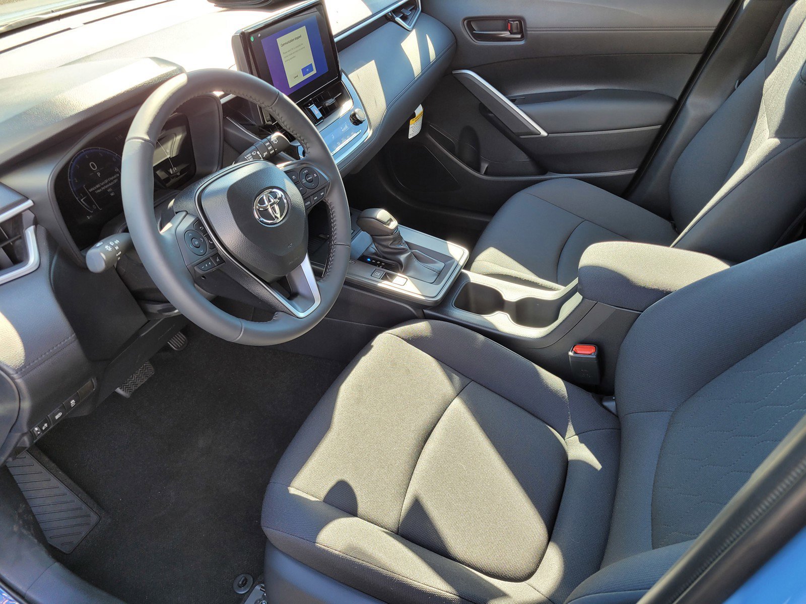 2026 Toyota Corolla Cross LE photo 3