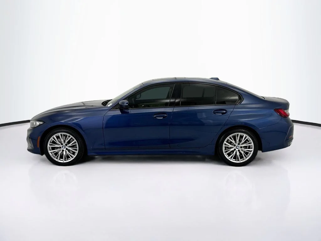 Used 2023 Blue BMW 330i image 8