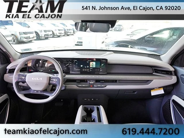 New 2026 Black Kia Wind image 25