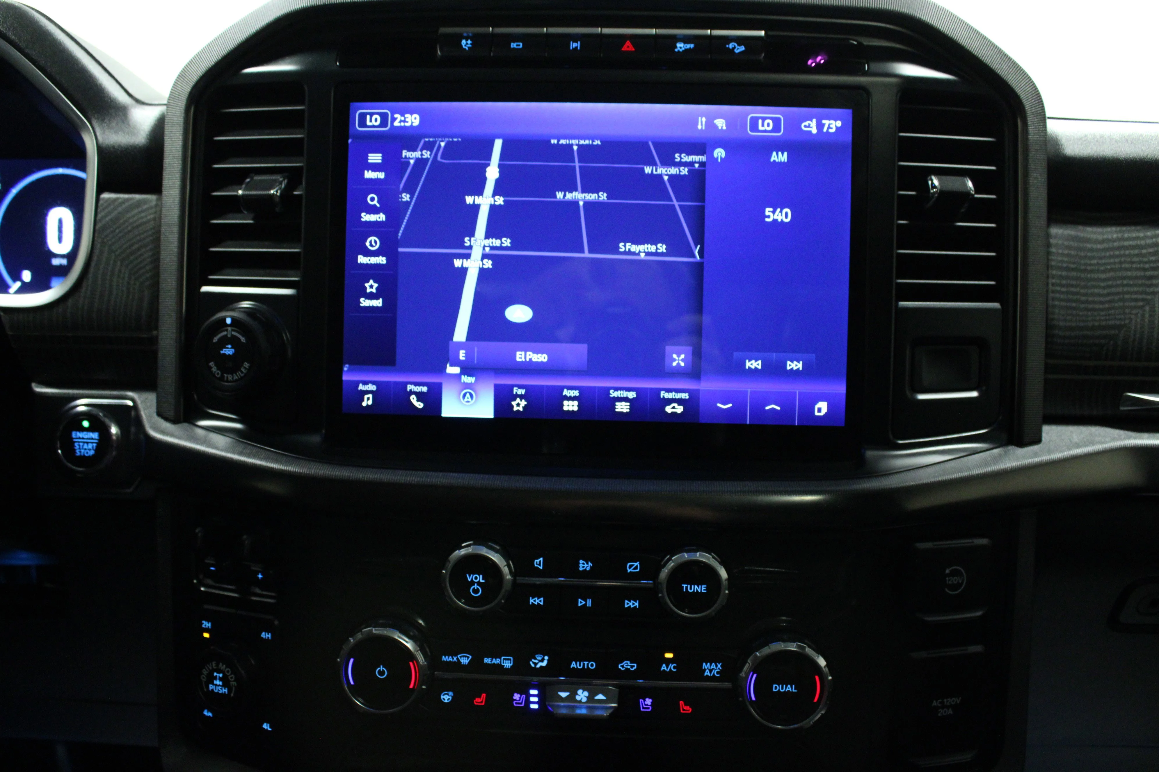 Used 2022 Black Metallic Ford Platinum image 23