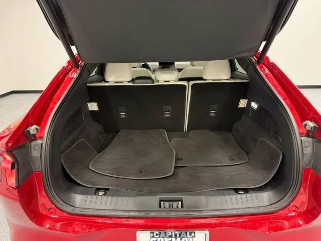 Used 2023 Red Ford Premium image 27