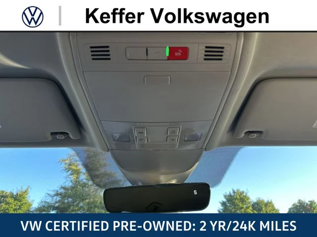 Certified Used 2023 Black Volkswagen 1.5T SE image 20