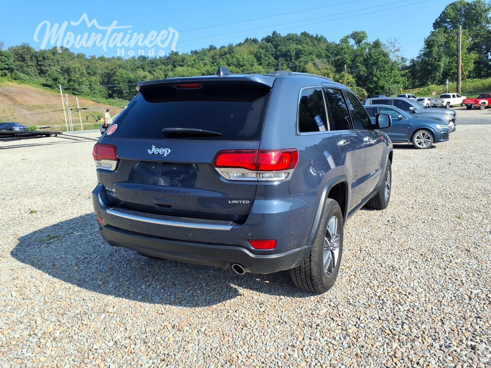 Used 2021 Slate Blue Pearlcoat Jeep Limited image 6