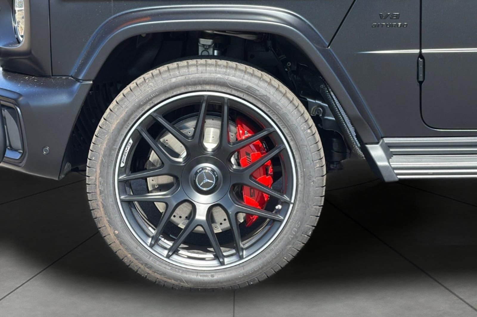 New 2026 MANUFAKTUR Night Black Magno Mercedes-Benz G 63 AMG® image 4