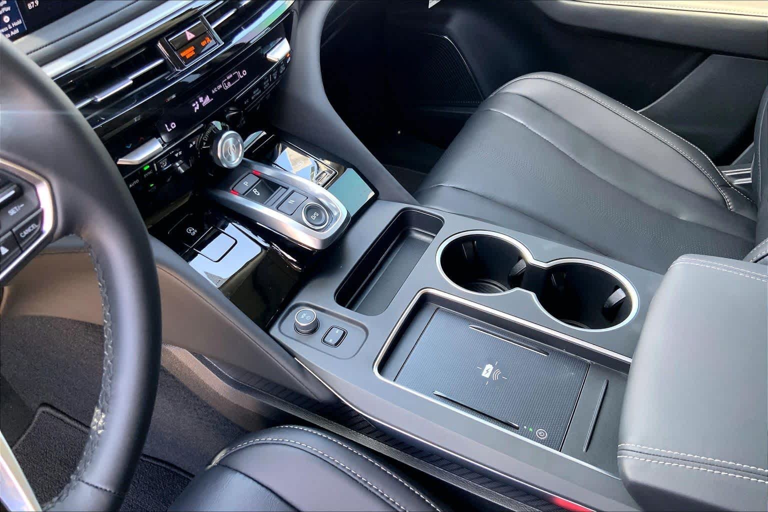 Used 2026 Liquid Carbon Metallic Acura w/Technology Package image 17