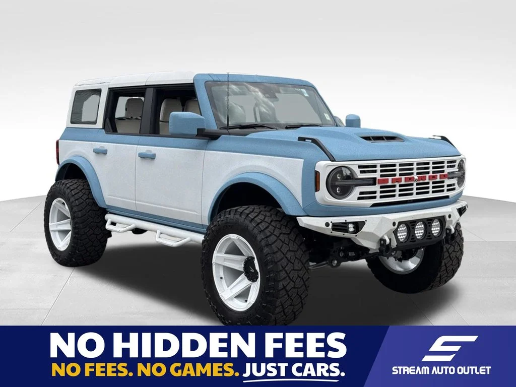 Used 2025 Black Ford Base image 1