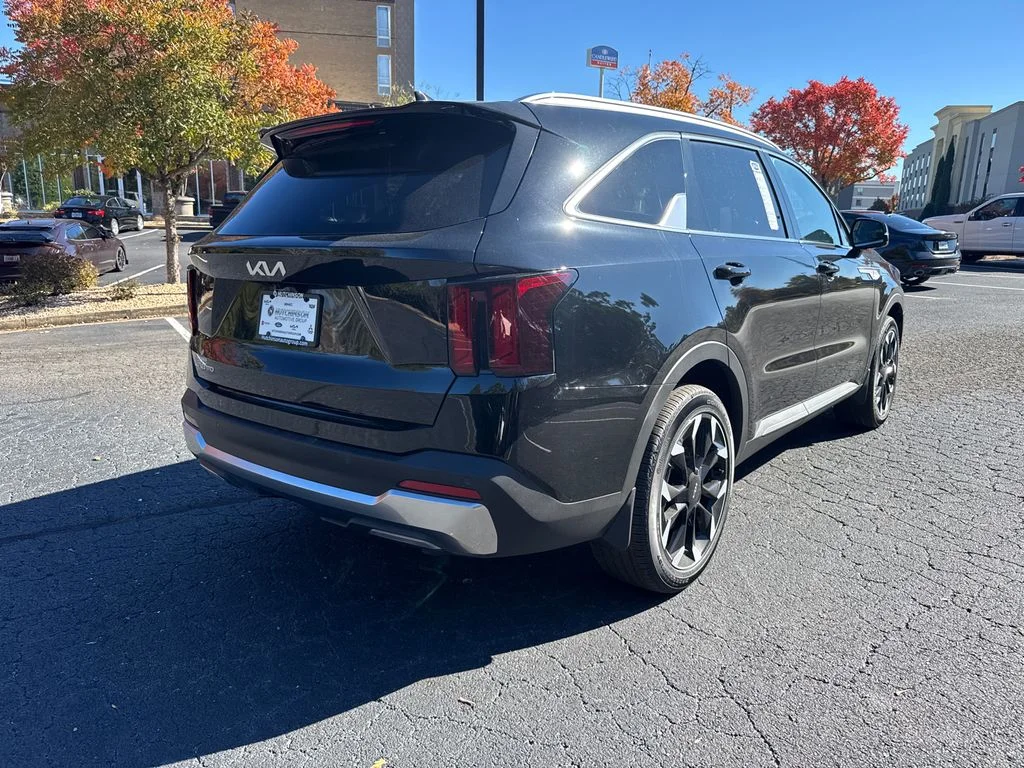 New 2026 Black Kia EX image 3
