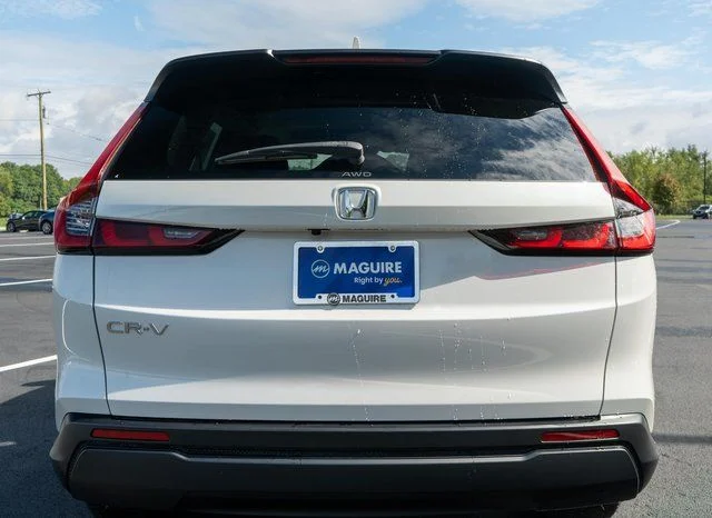 Used 2024 White Honda EX image 7