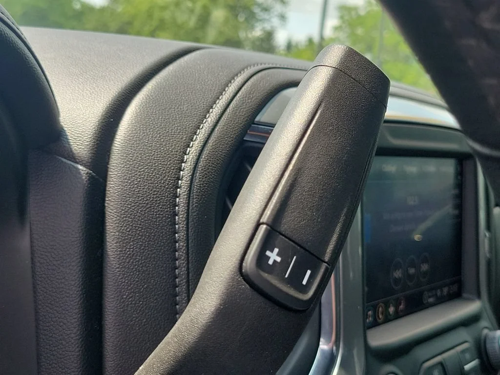 2022 Chevrolet Silverado 2500HD LTZ - Photo 12