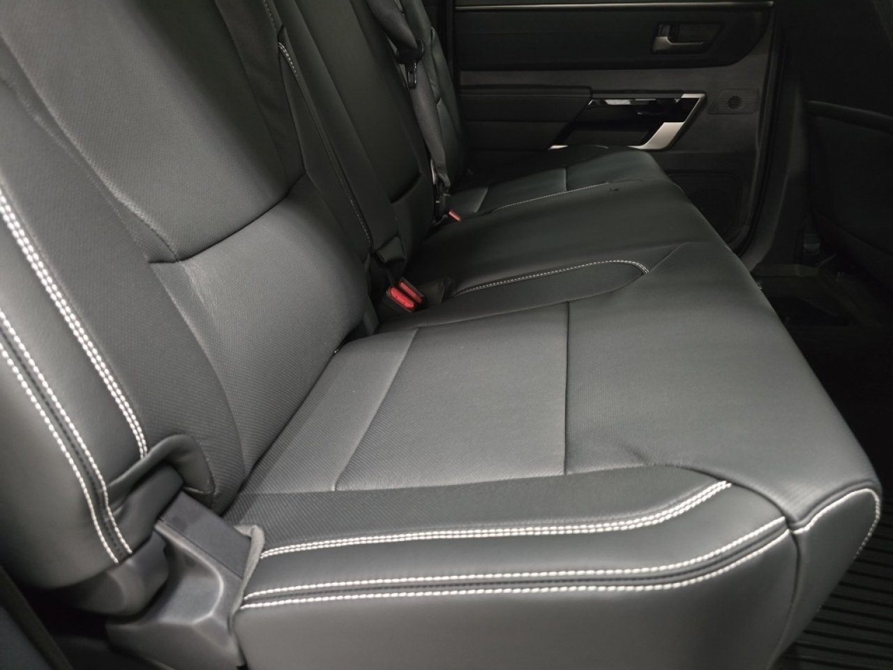 2026 Toyota Tundra Limited - Photo 25