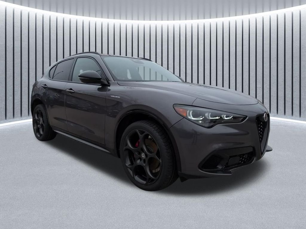 2024 Alfa Romeo Stelvio Veloce AWD's photo